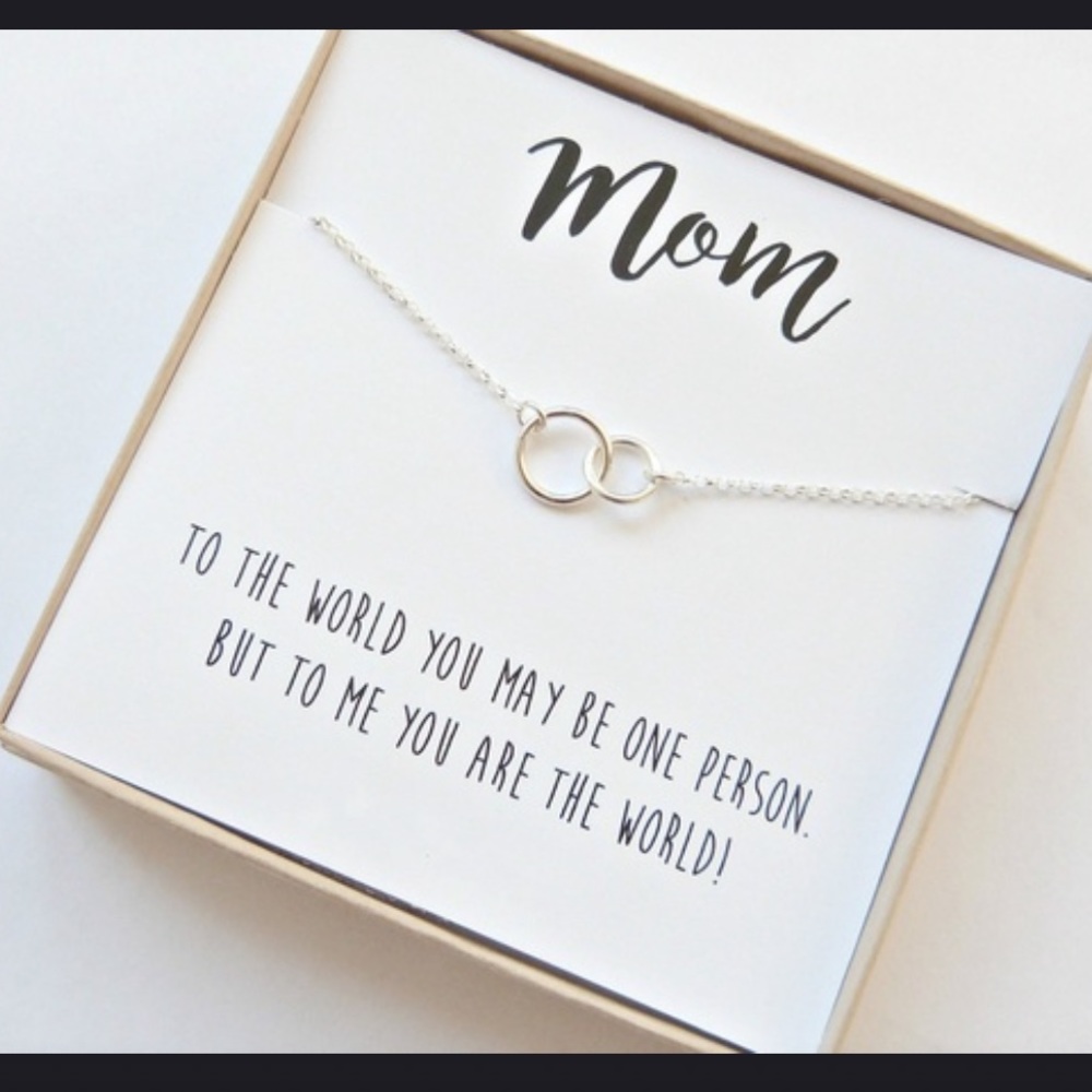 Double Circle Necklace with Mom Inspirational Card